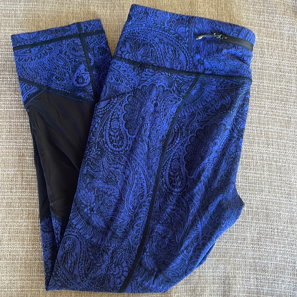 Lululemon Pace rival 22 inch